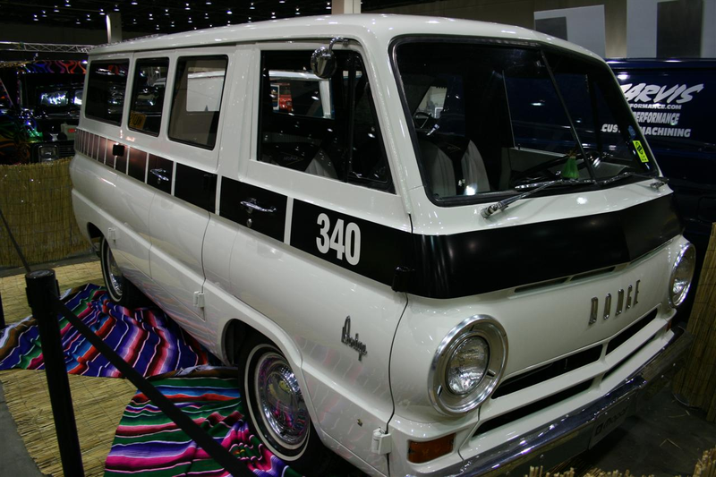 Illustration for article titled 2009 Detroit Autorama: Vannin' Is Back!
